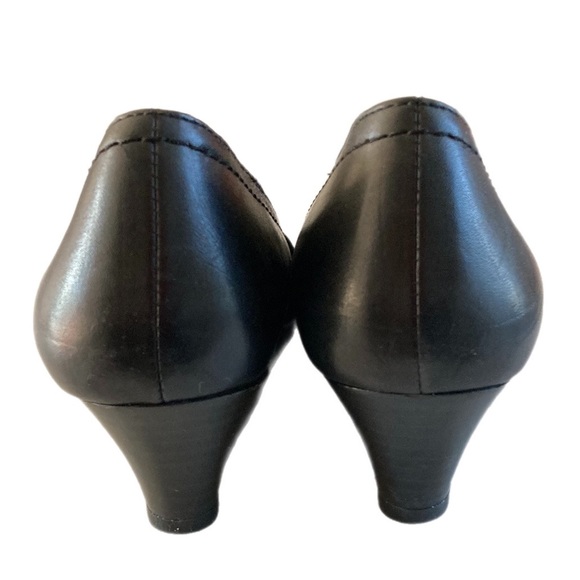 GIOVANNA black leather slip-on Wedge heels Size 6 AU - Picture 9 of 11